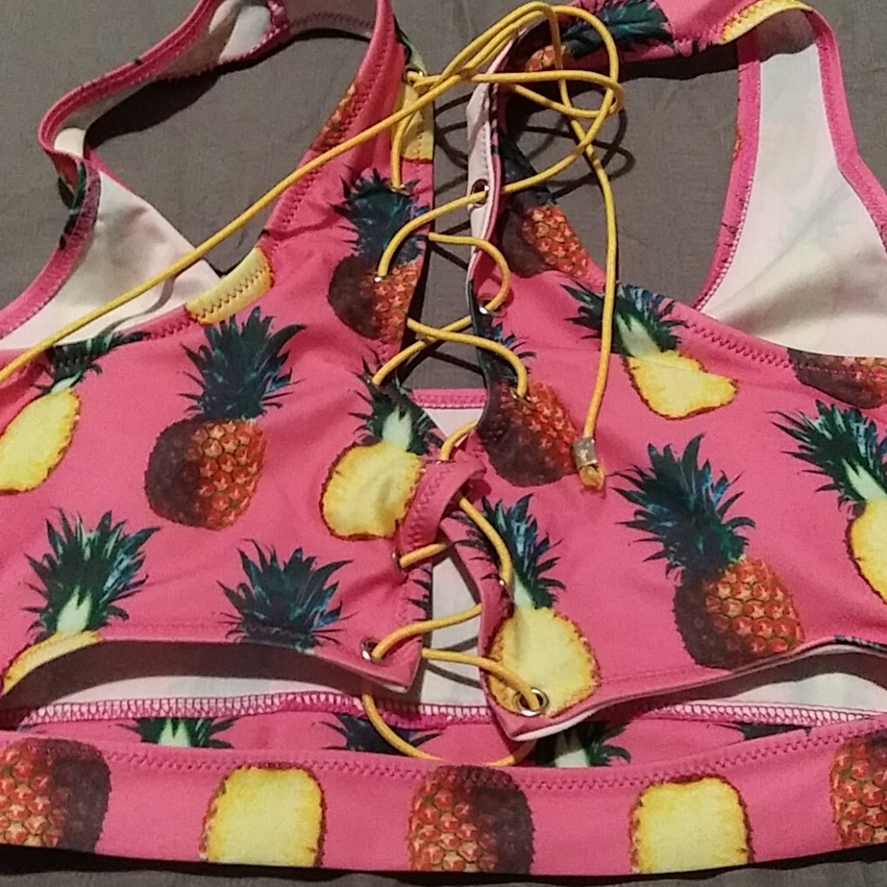Swimsuit - Picture 3 of 3